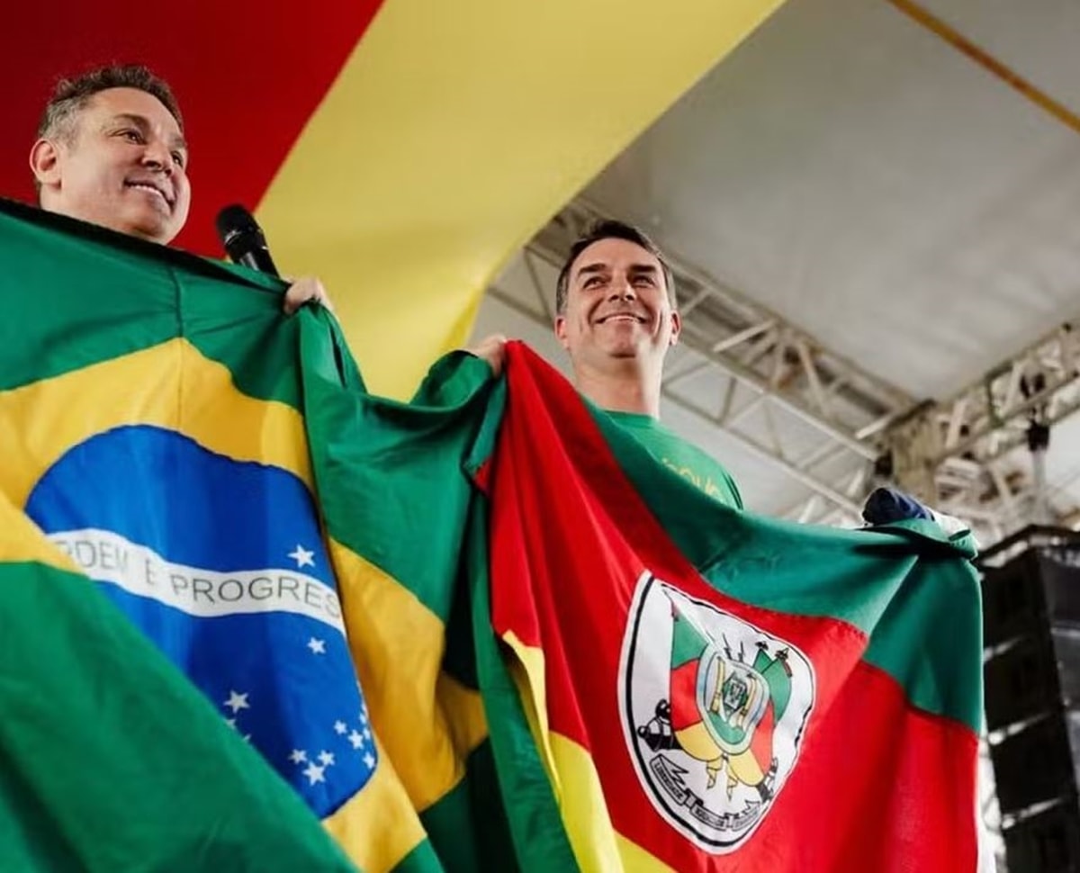 Ao lado de Flávio, Zucco oficializa pré-candidatura ao governo do RS