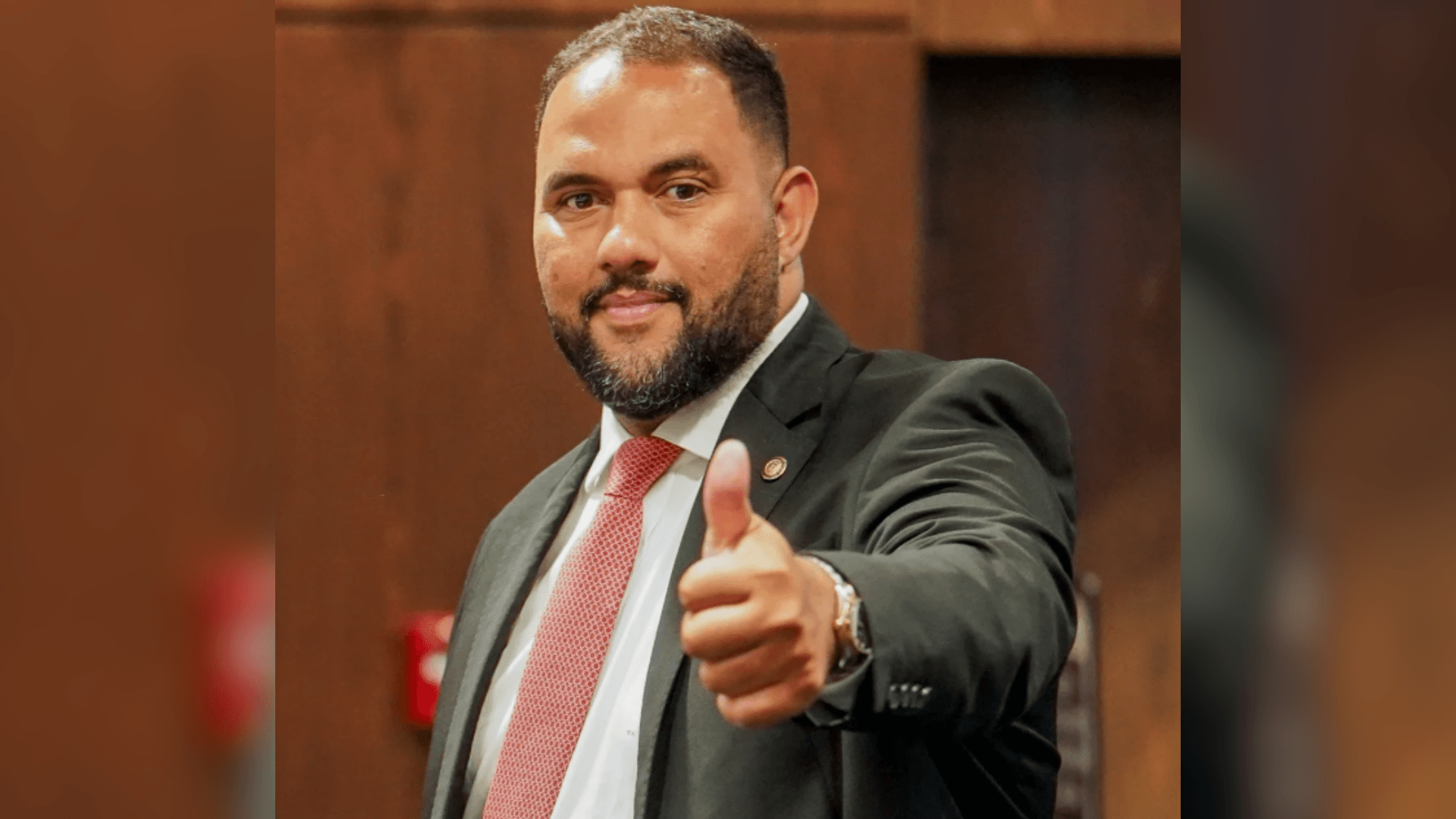 Dino pede investigação sobre acordo de emendas entre deputados e governo SP
