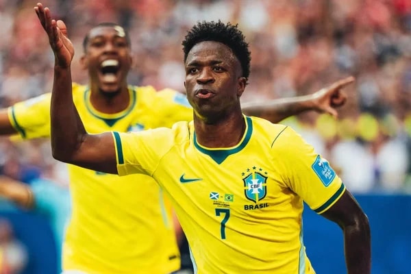 Copa: com Ancelotti, Vini Jr. reedita protagonismo do Real no Brasil