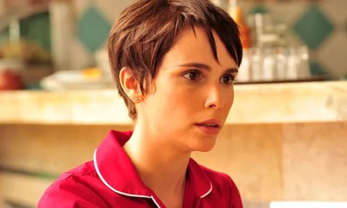 Avenida Brasil: Nina se choca com atitude de Jorginho e Carminha age