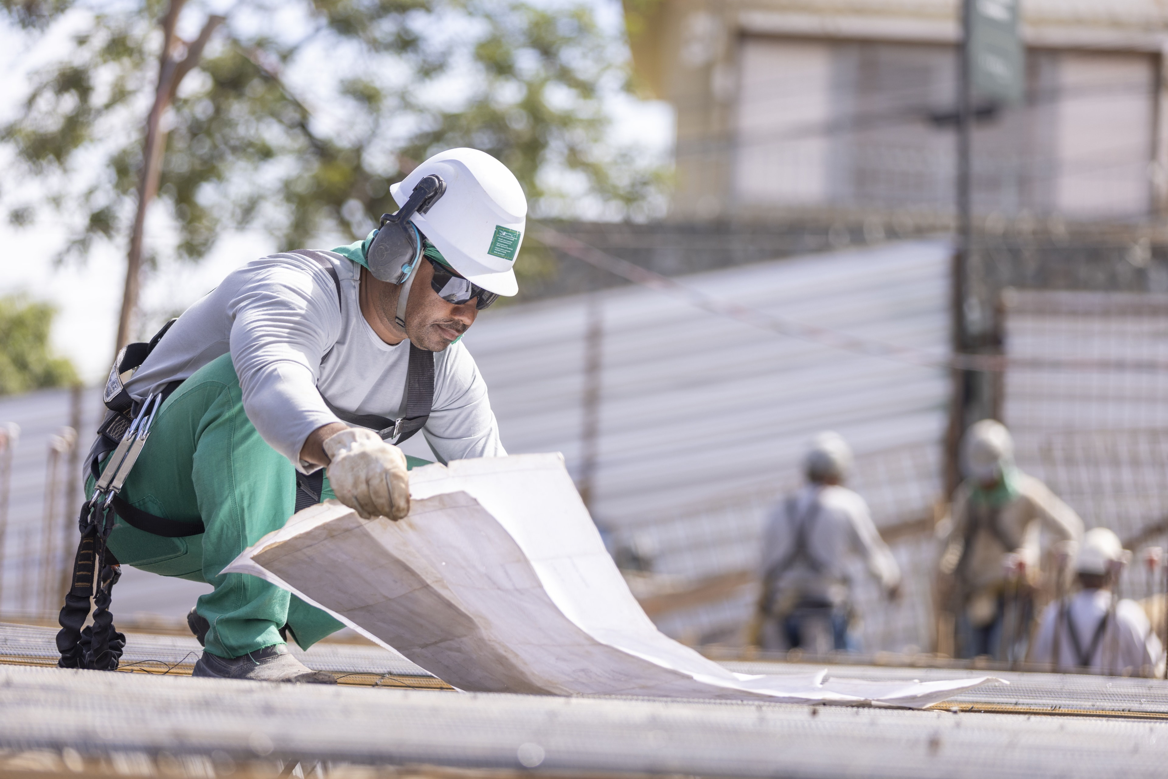 Incorporadora, construtora, imobiliária e banco: entenda quem faz o quê