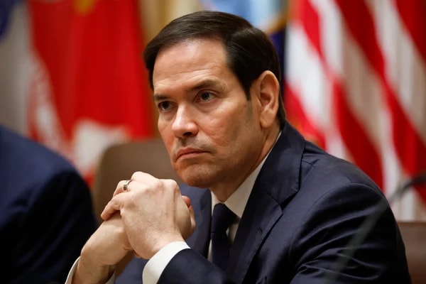 Rubio prevê transição política na Venezuela "em meses e não anos"