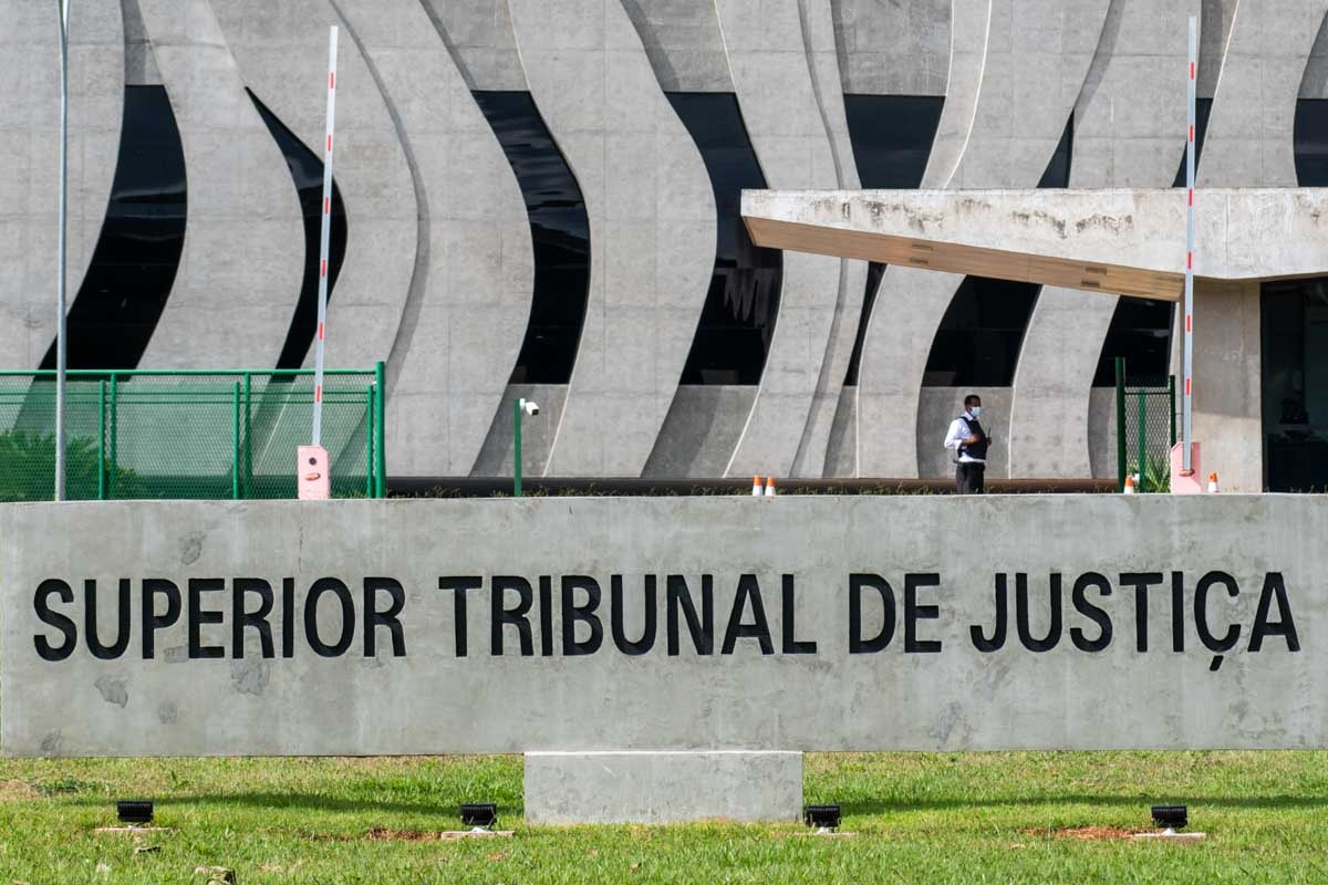STJ anula condenação por aborto após médica violar sigilo profissional