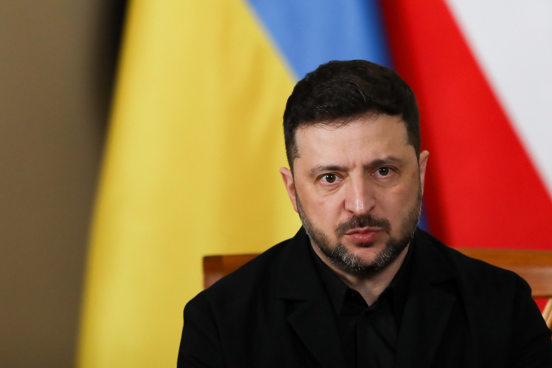 Zelensky diz que Ucrânia virou mais uma guerra na lista dos EUA