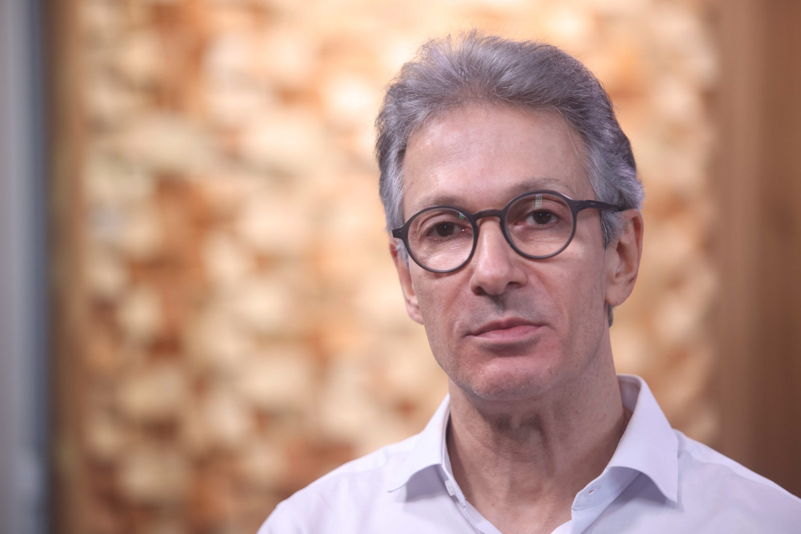 Quaest: governo Zema em MG encerrou com aprovação de 52% e desaprovação de 41%