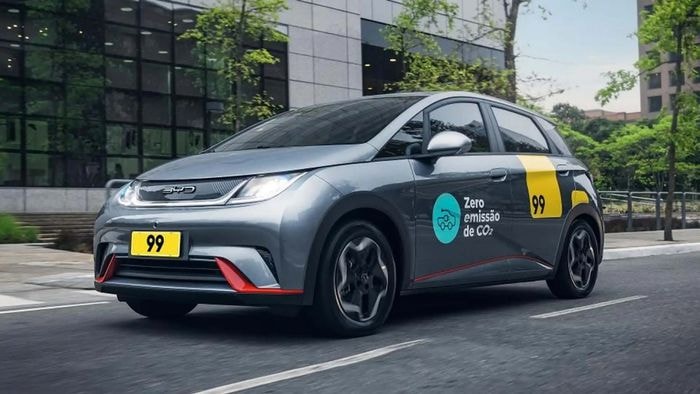 5 ótimos carros para trabalhar como motorista de Uber ou 99