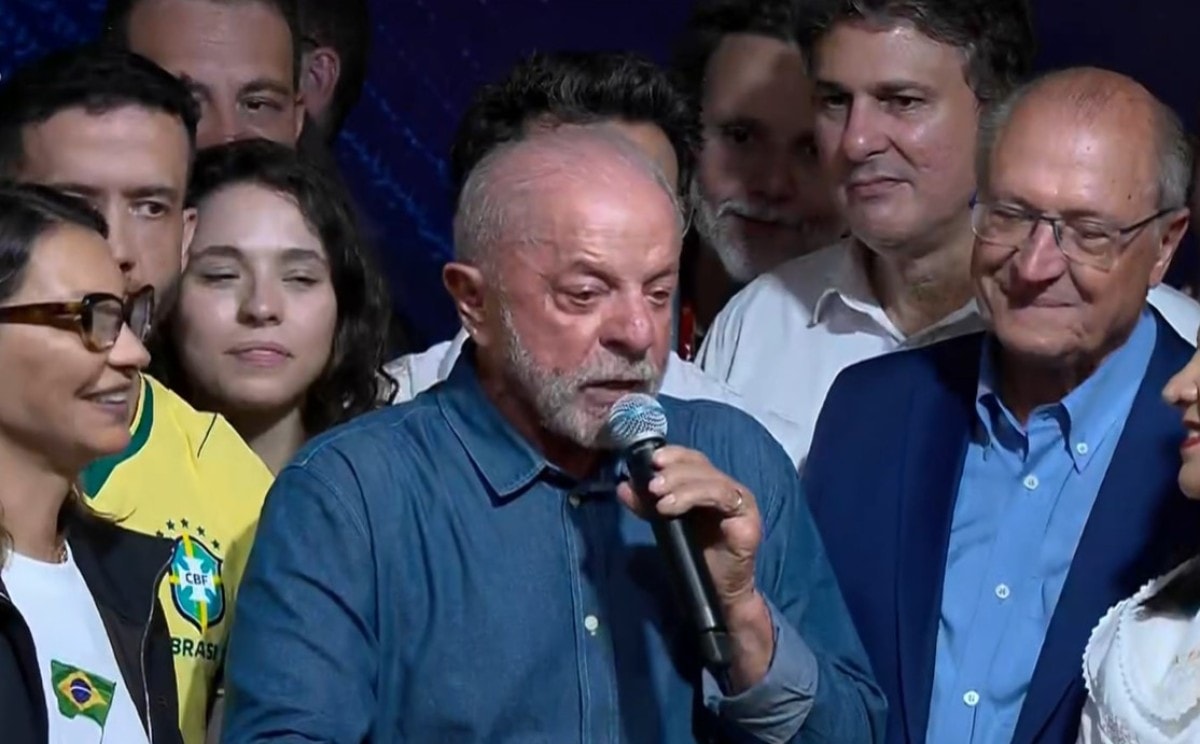 Centrão consolida fama de "pé-frio" ao apoiar Flávio e ver vitória de Lula