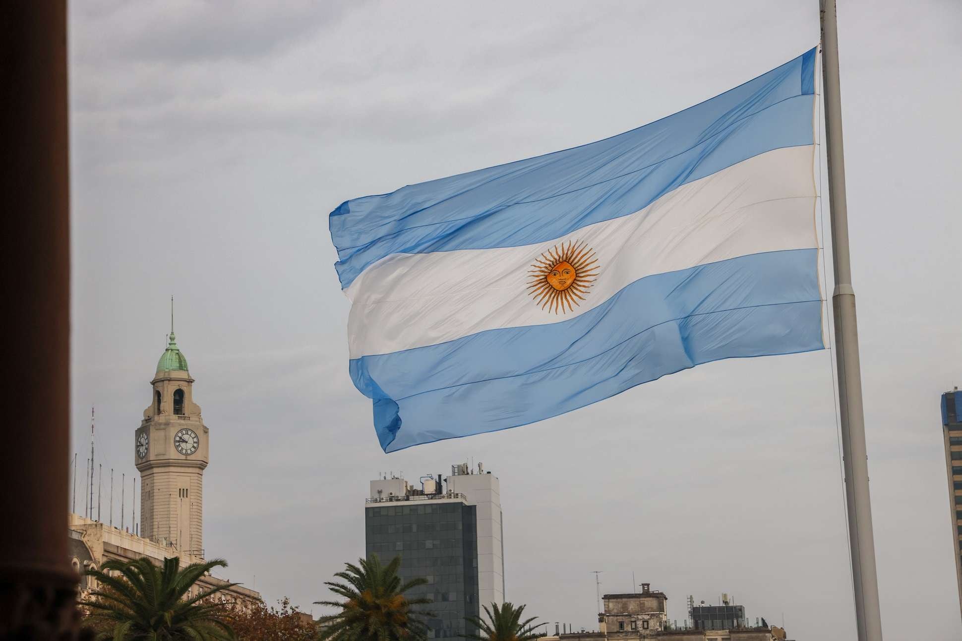 Economia da Argentina cresce 2% no segundo trimestre e supera previsões