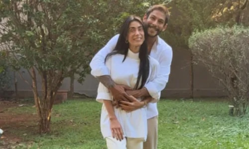 Michelle Barros e Shia Phoenix anunciam primeiro filho