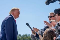 Trump diz que está acompanhando as eleições presidenciais no Brasil 'muito de perto'
