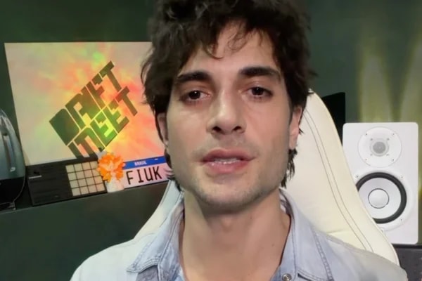 Fiuk rebate piadas sobre público de 67 pessoas em show: "Vergonha do quê?"