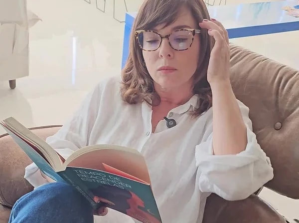 Regiane Alves desabafa sobre menopausa precoce e a vida de solteira