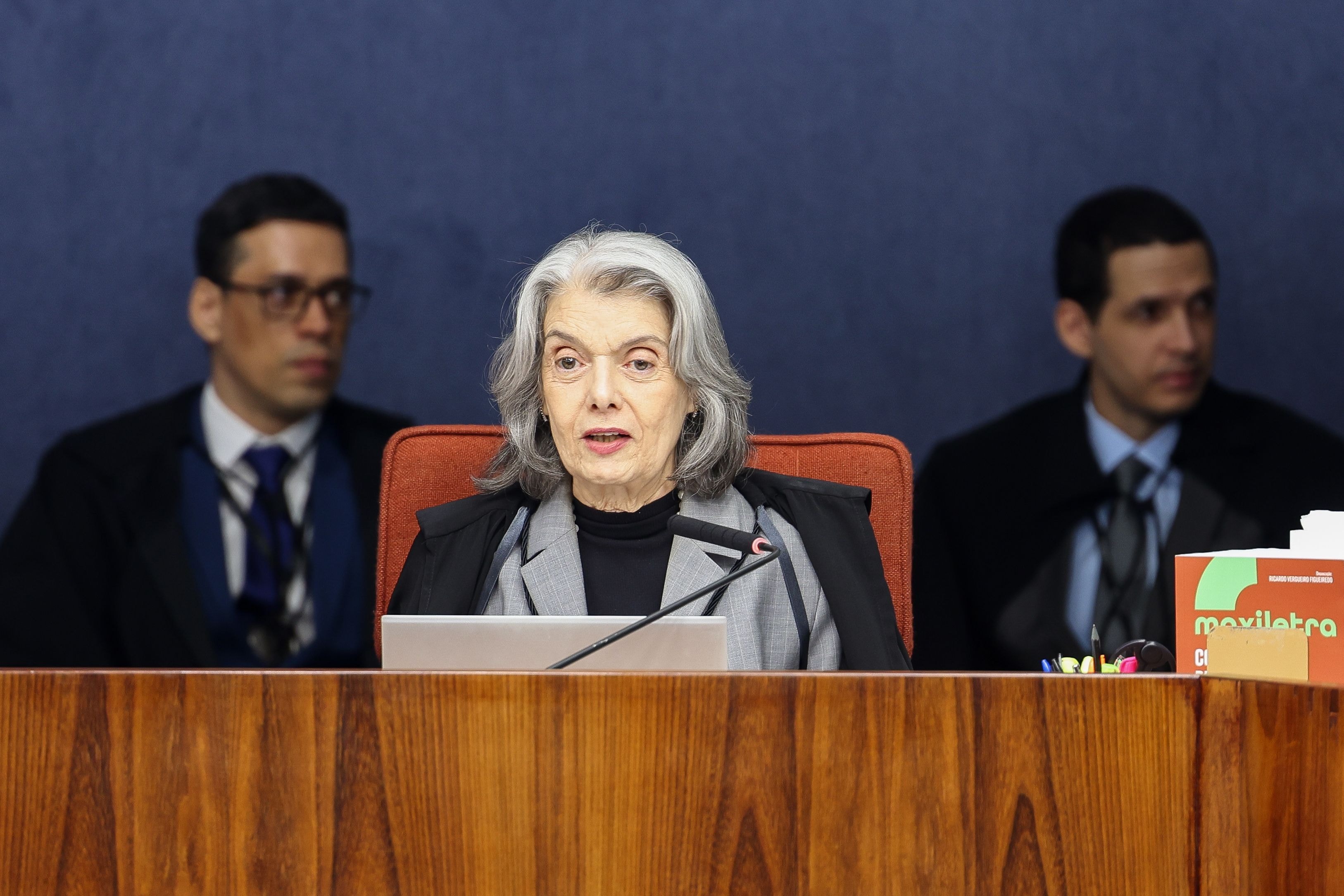 STF forma maioria para tornar Bacellar réu por vazamento de operação