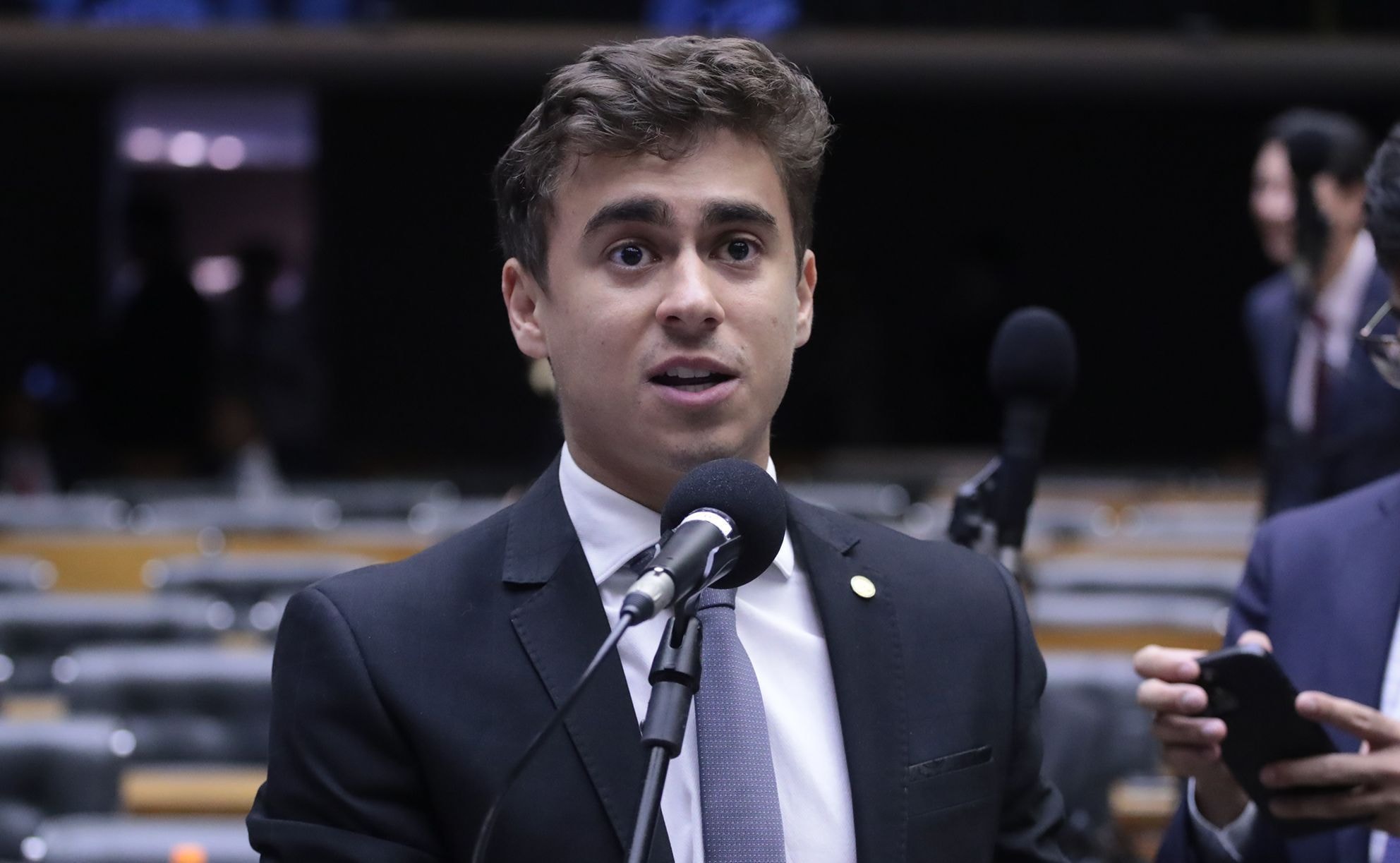 Vox Radar: post de Nikolas concentra 26% dos comentários sobre “toque”