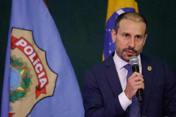 Murad cita “disparates” e diz que PF não tem viés político