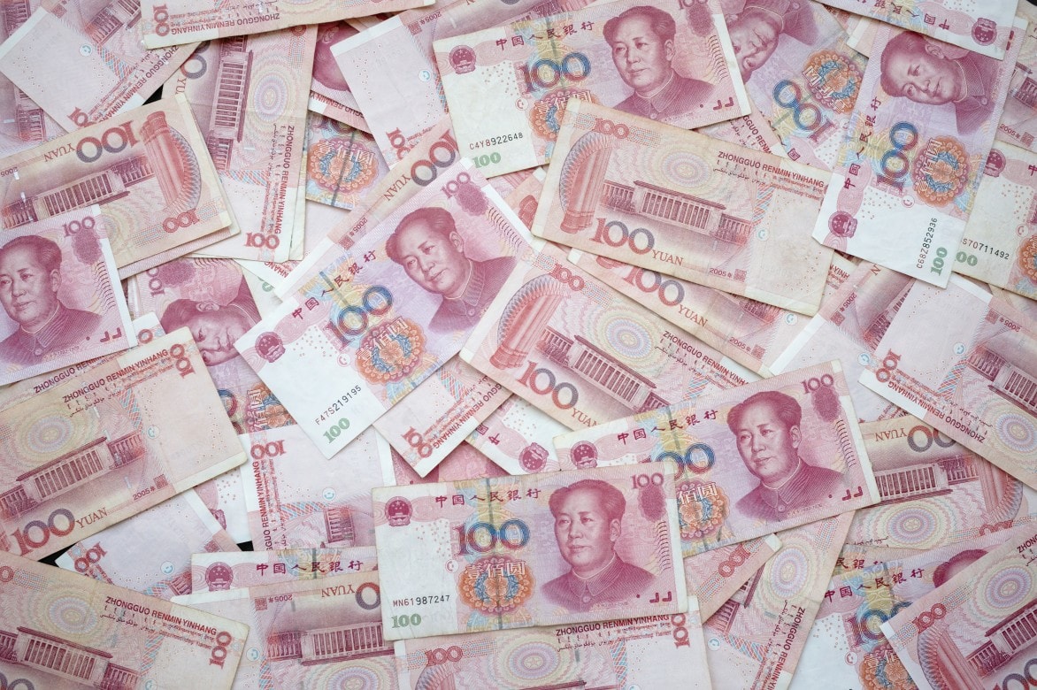 China anuncia medidas para estimular o uso do yuan globalmente