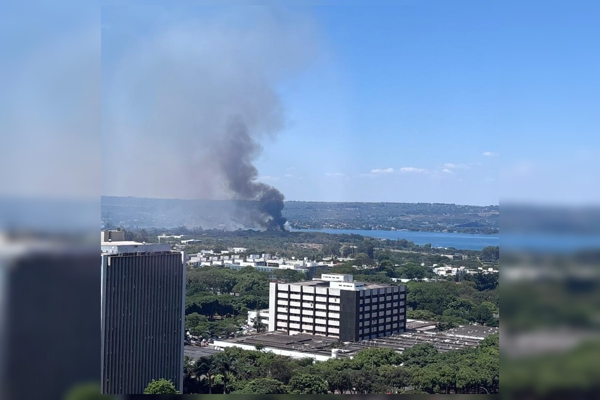 Incêndio atinge área de vegetação próxima ao Ibama, na Asa Norte