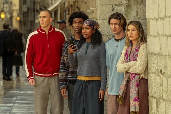 Cem Anos de Solidão, Outer Banks e mais: veja as estreias da Netflix em agosto