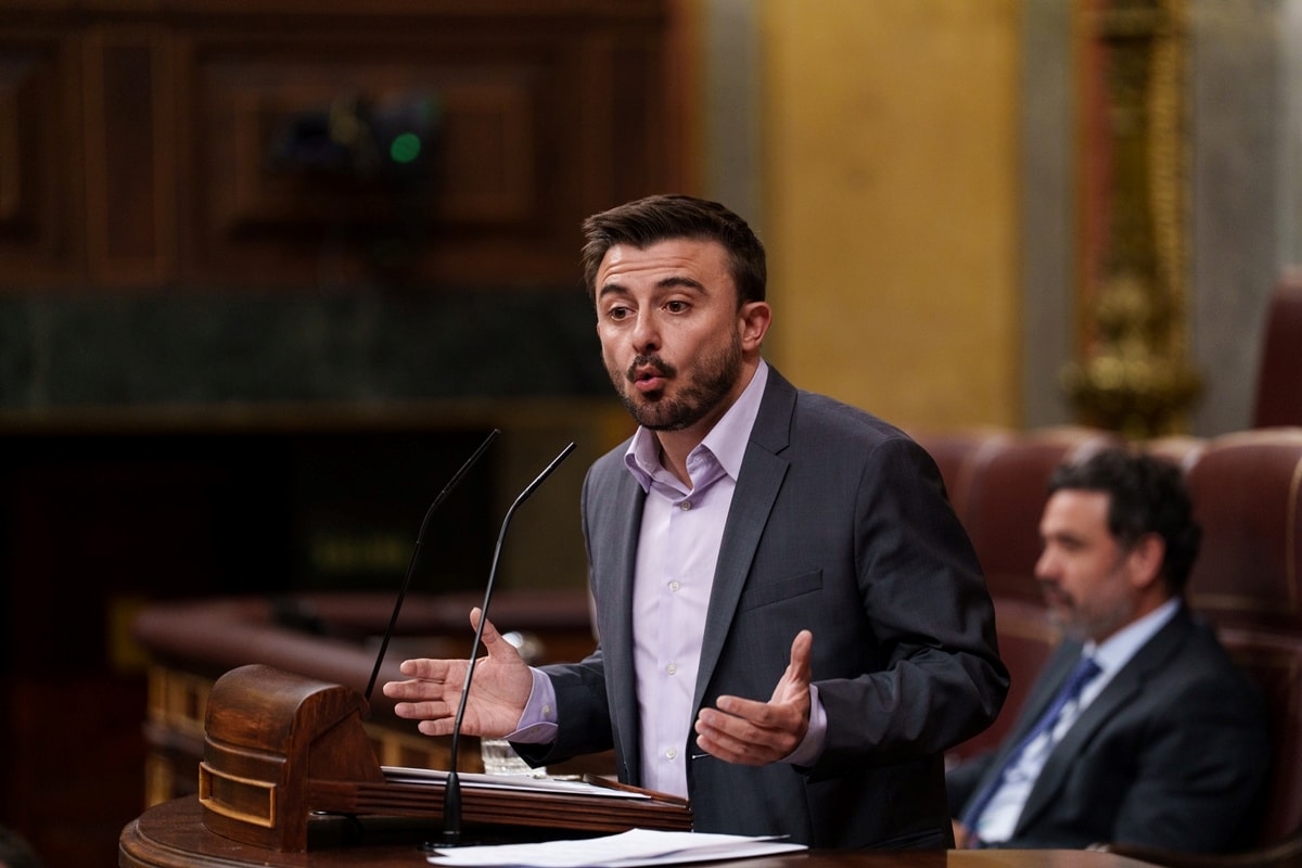 Quem é o deputado da Flórida indicado para ser embaixador dos EUA no Brasil