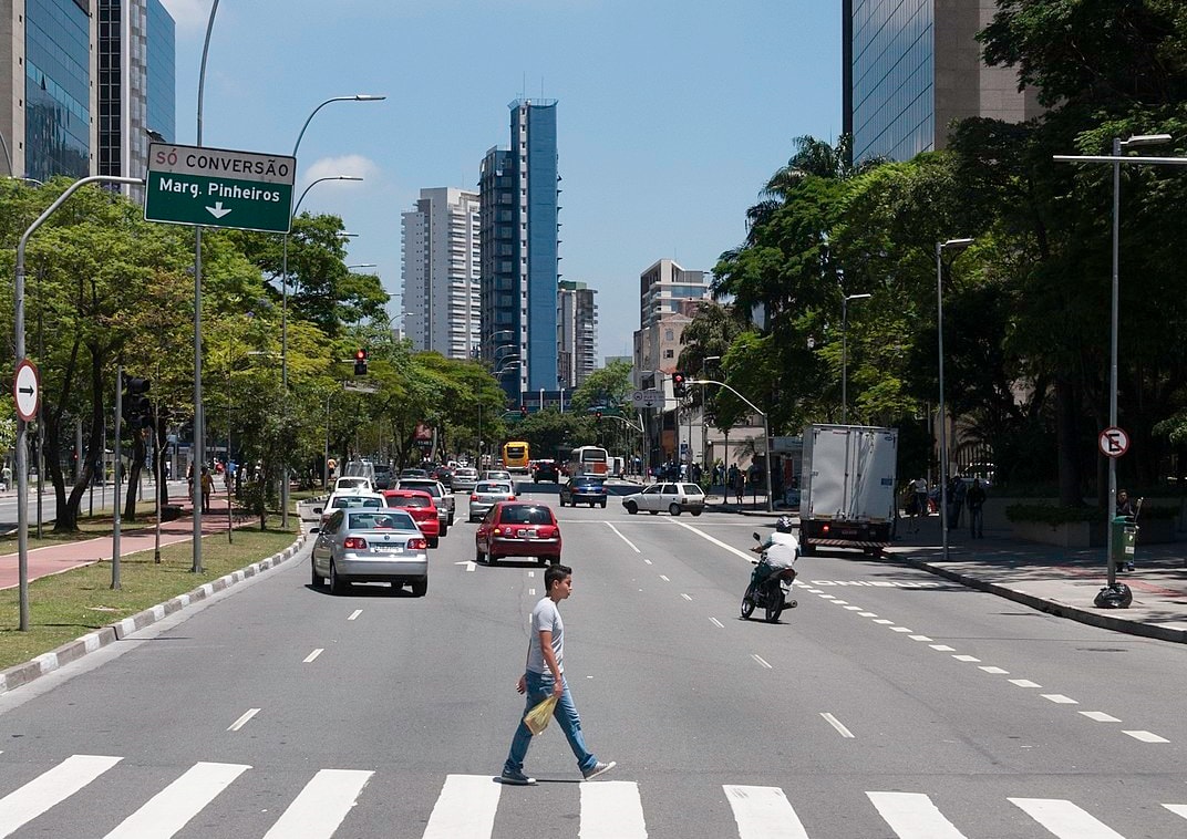 Mercado de escritórios em São Paulo tem menor taxa de vacância em seis anos