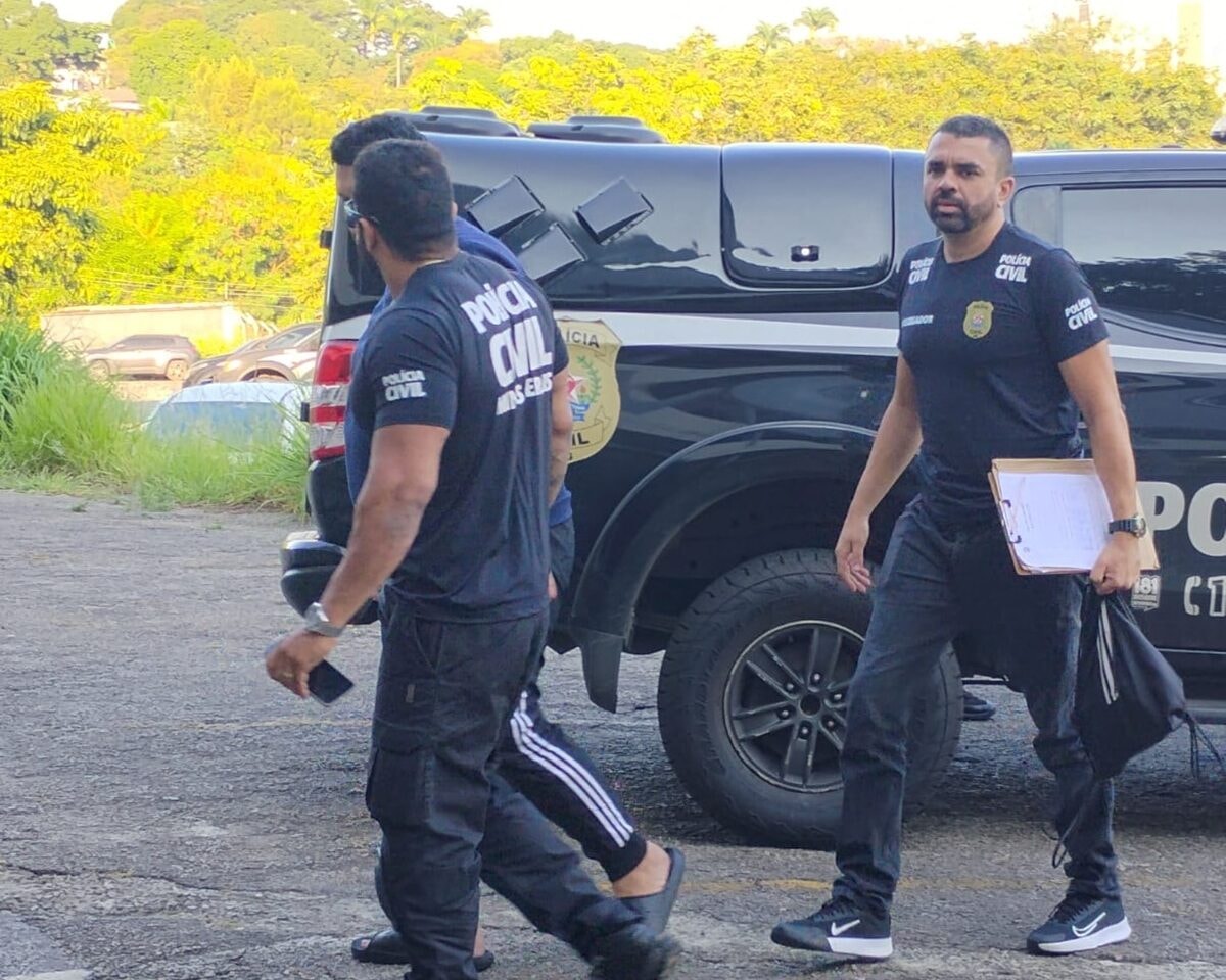 Polícia desmonta esquema de receptação de celulares furtados em BH