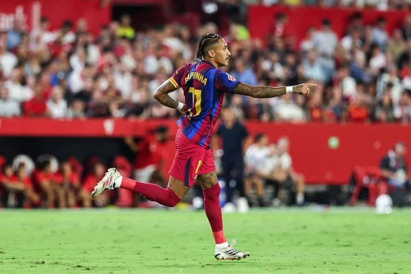 Raphinha soma mais gols que Vini Jr., Mbappé e Bellingham juntos; confira