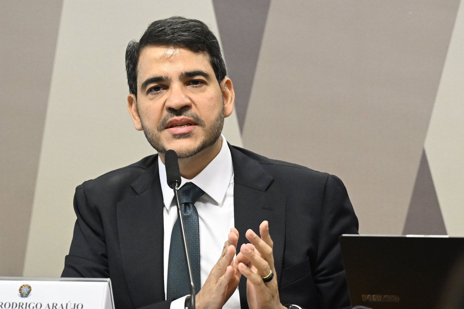 Gilmar volta a criticar Mendonça e defende juiz de garantias no STF