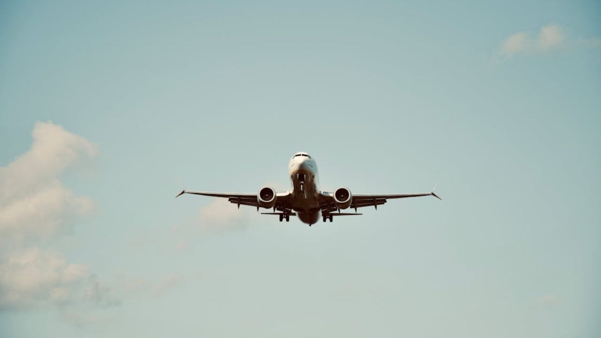 Ministério assina política nacional de biometria para aeroportos