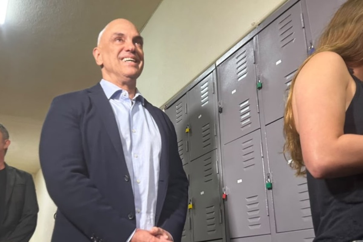 Alexandre de Moraes vota em SP no 2º turno: "Decidir futuro do país"