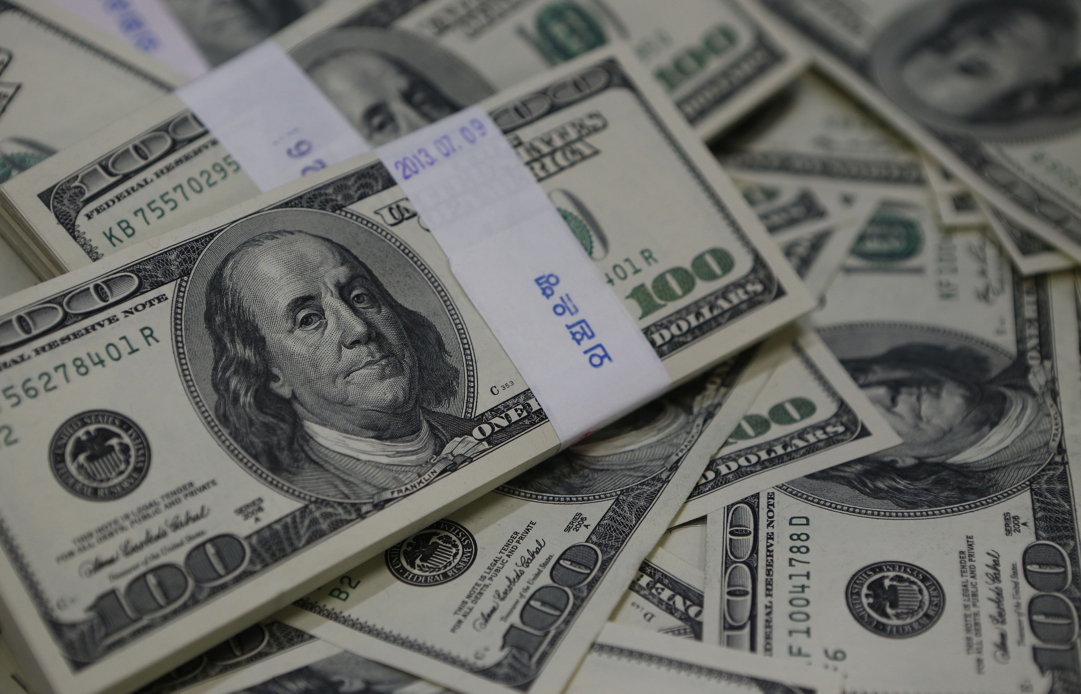 Saída fiscal do Brasil cresce 80% em cinco ano, mostram dados da Receita