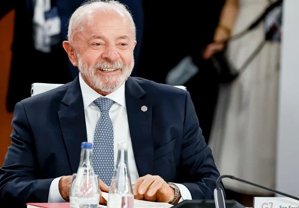 Auxiliares de Lula projetam dois cenários para novo tarifaço dos EUA
