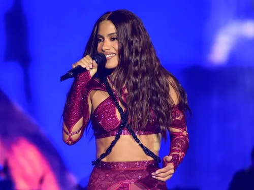 Anitta vai cantar no Grammy Latino 2026; veja quem mais se apresenta