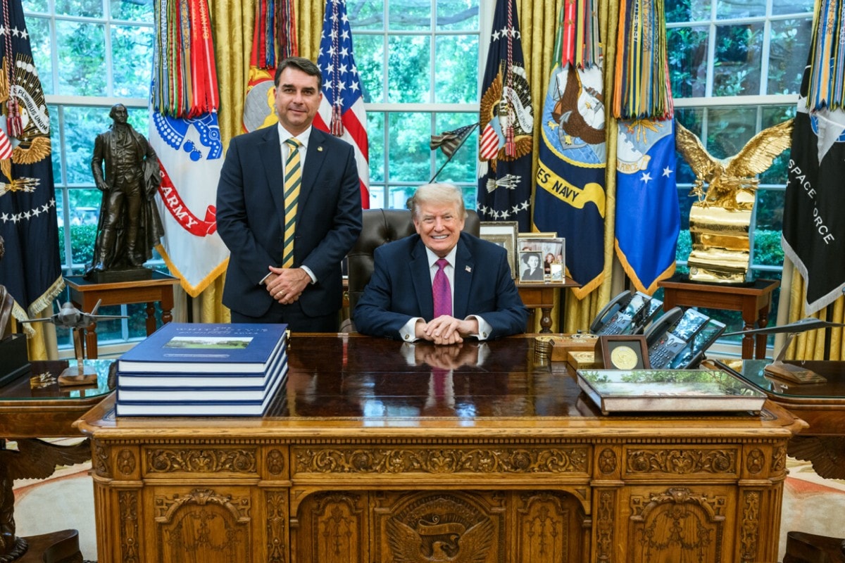 Flávio critica Lula e promete pôr o Brasil no Escudo das Américas de Trump