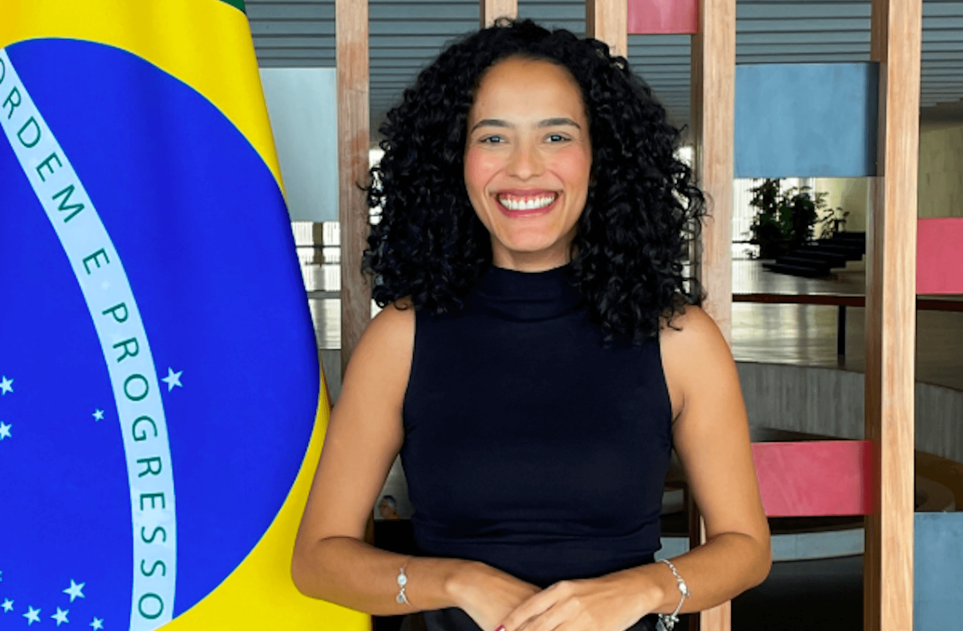 Justiça de SP não leva a júri travestis presas após esfaquear ex-prefeito