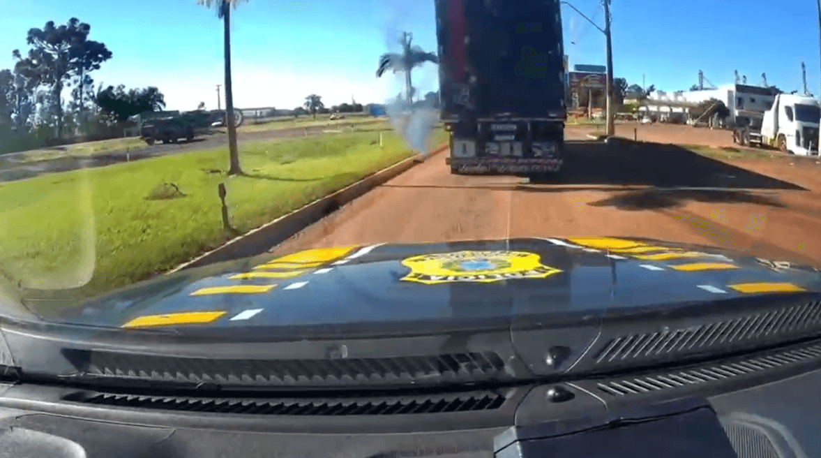 Operação em nova ponte que liga Brasil ao Paraguai apreende 10 kg de drogas