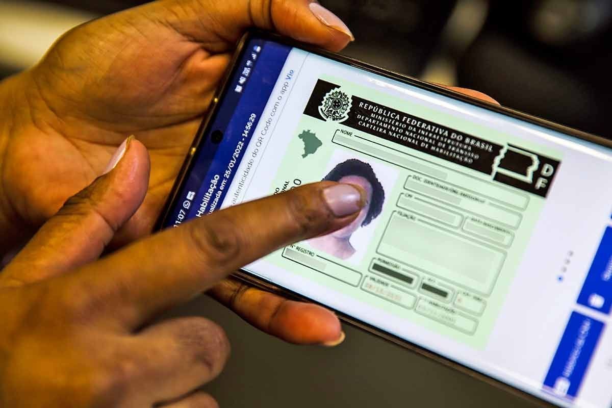 Renovação automática da CNH: entenda o que muda na prática