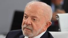 'Trump pode continuar gostando dos Bolsonaros, mas não se meta nas eleições', diz Lula após americano afirmar que situação política brasileira é perigosa
