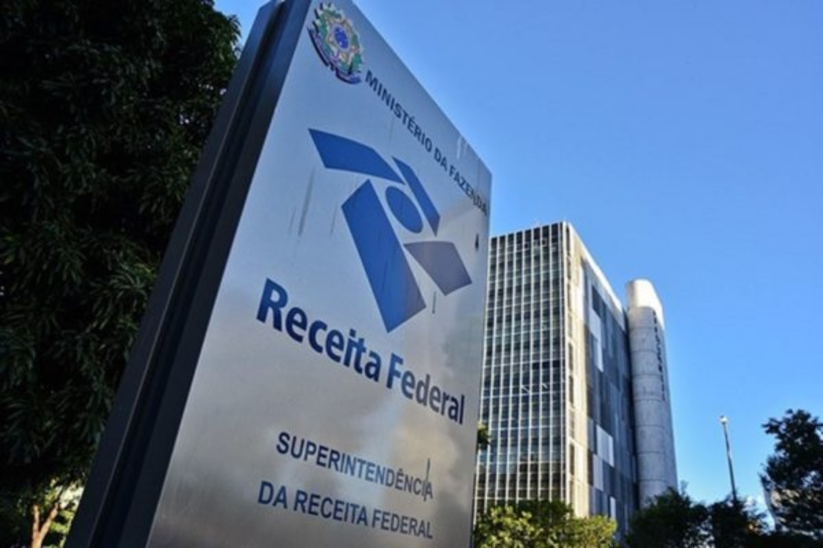 Governo arrecadou R$ 289,3 bilhões em julho, recorde para o mês