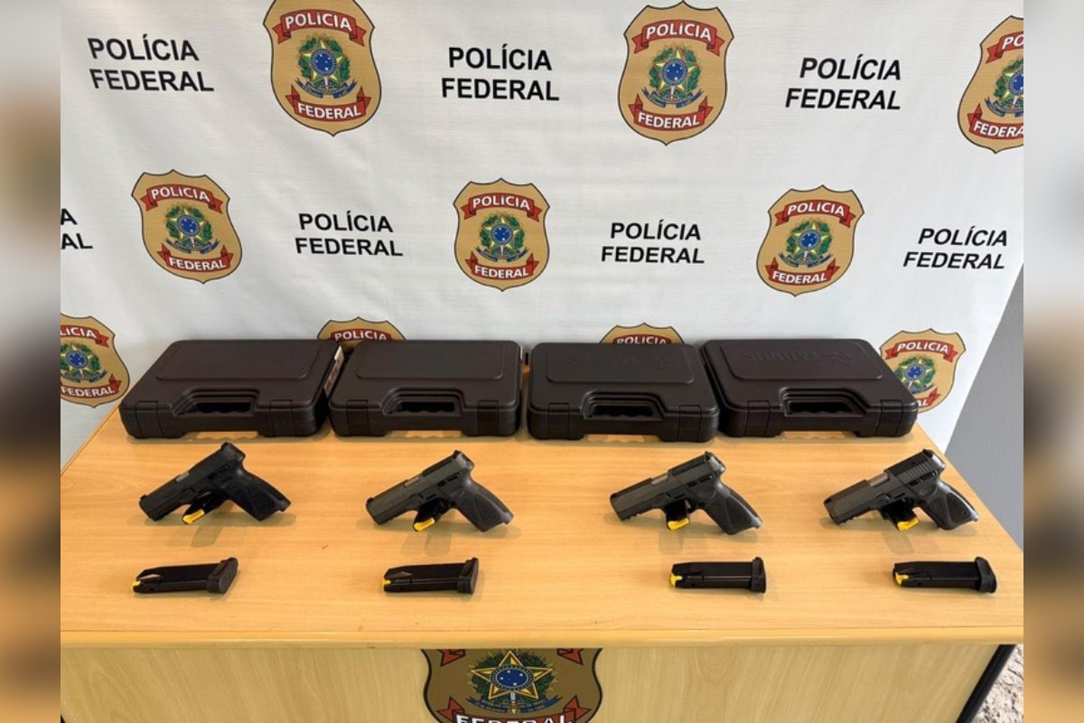 PF apreende pistolas em investigação sobre fraudes envolvendo CACs no RJ