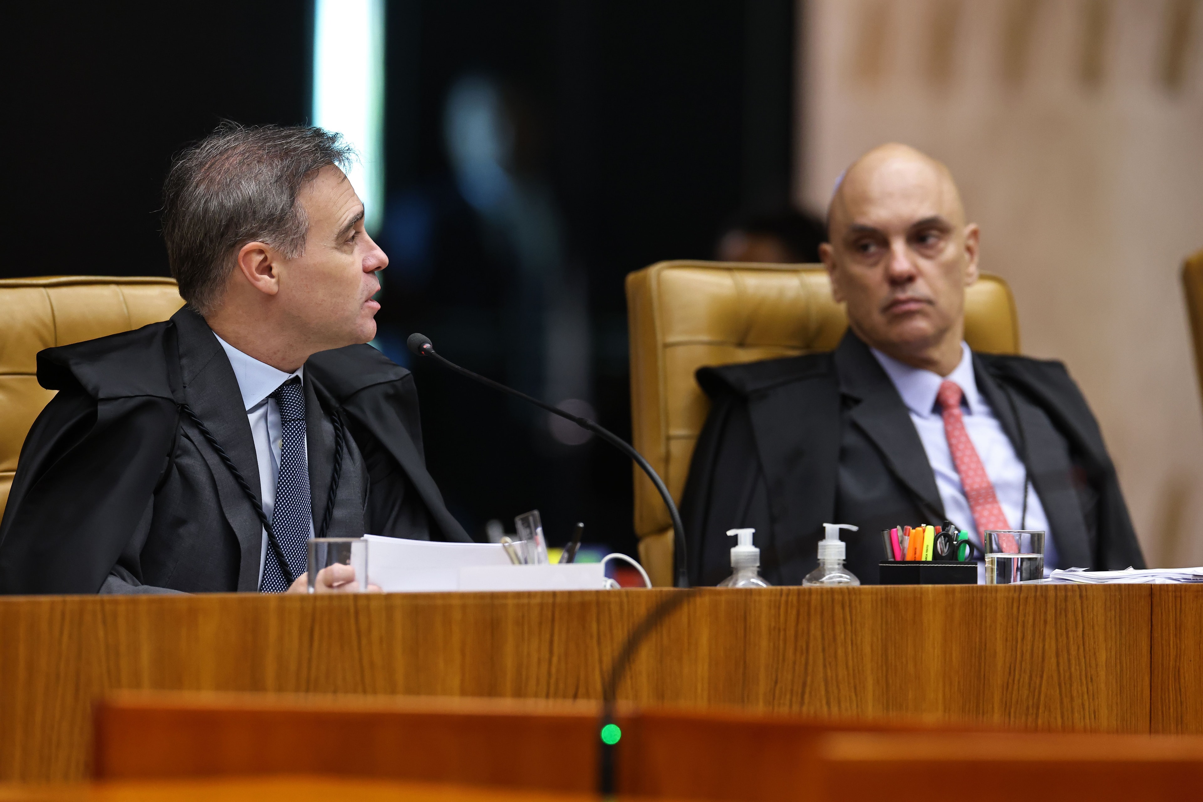 Gilmar Mendes intensifica ofensiva contra Nunes Marques