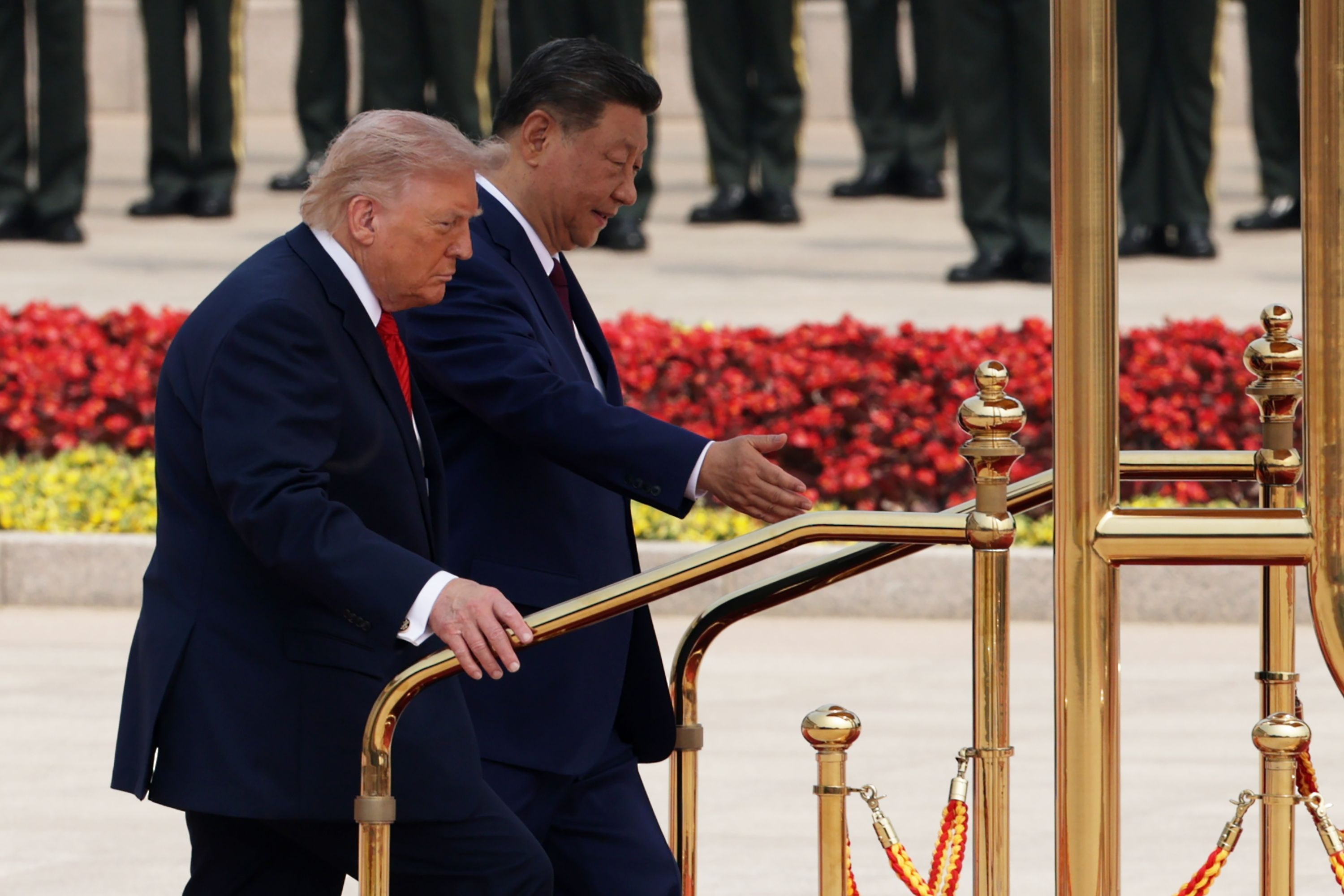 Trump celebra laços entre EUA e China em banquete com Xi Jinping