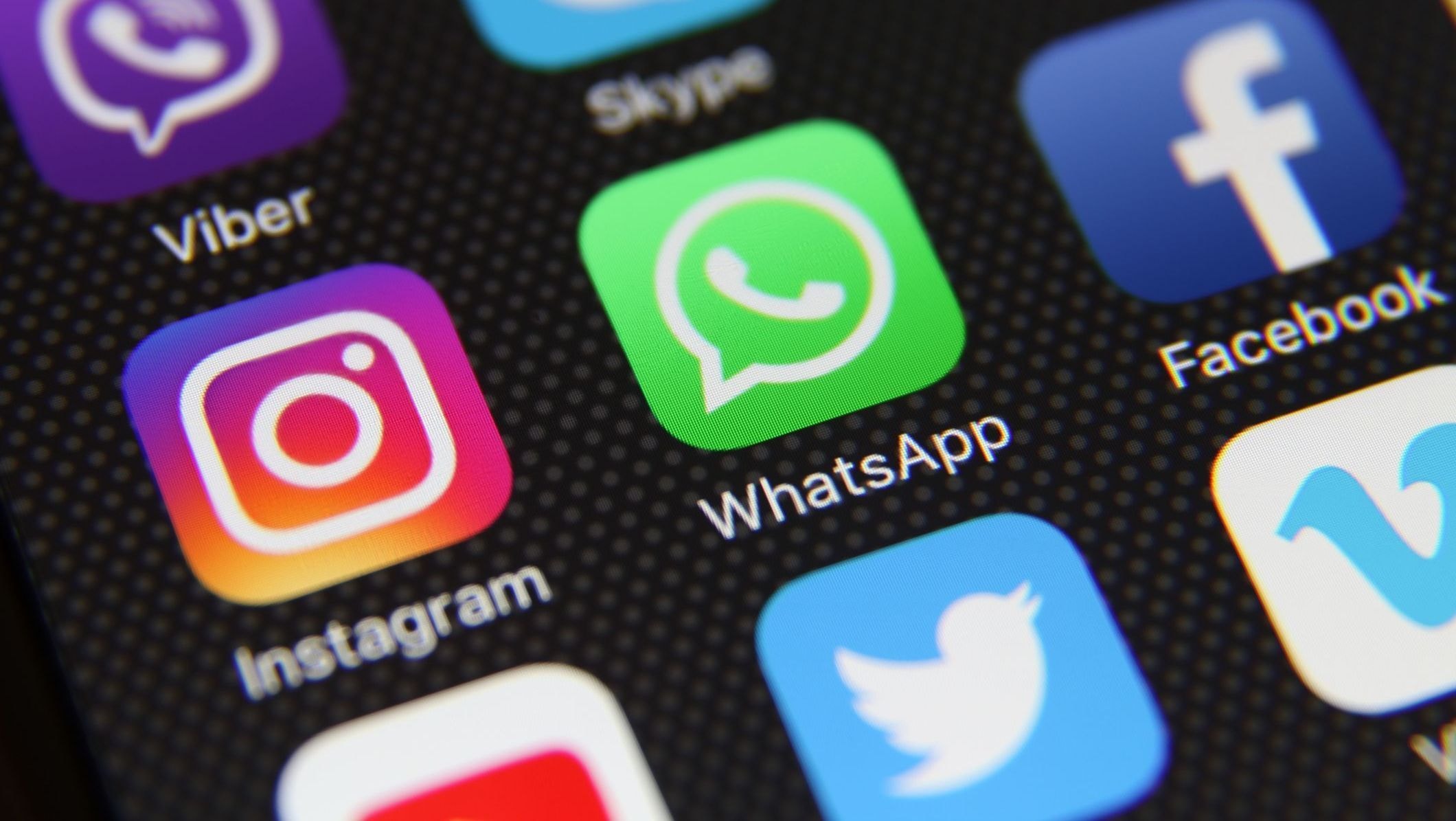 Redes sociais ampliam desinformação sobre saúde mental, aponta estudo