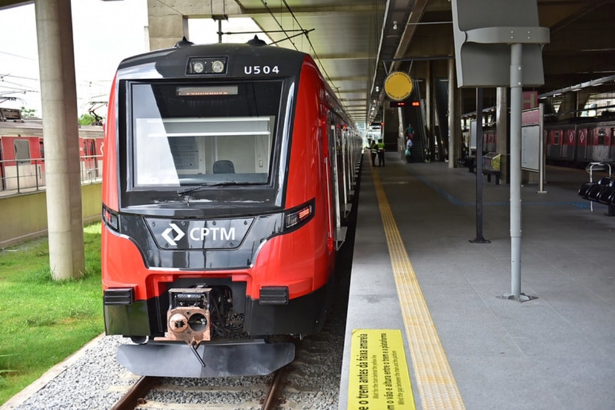 CPTM terá operação especial para o jogo do Brasil nesta segunda (29/6)