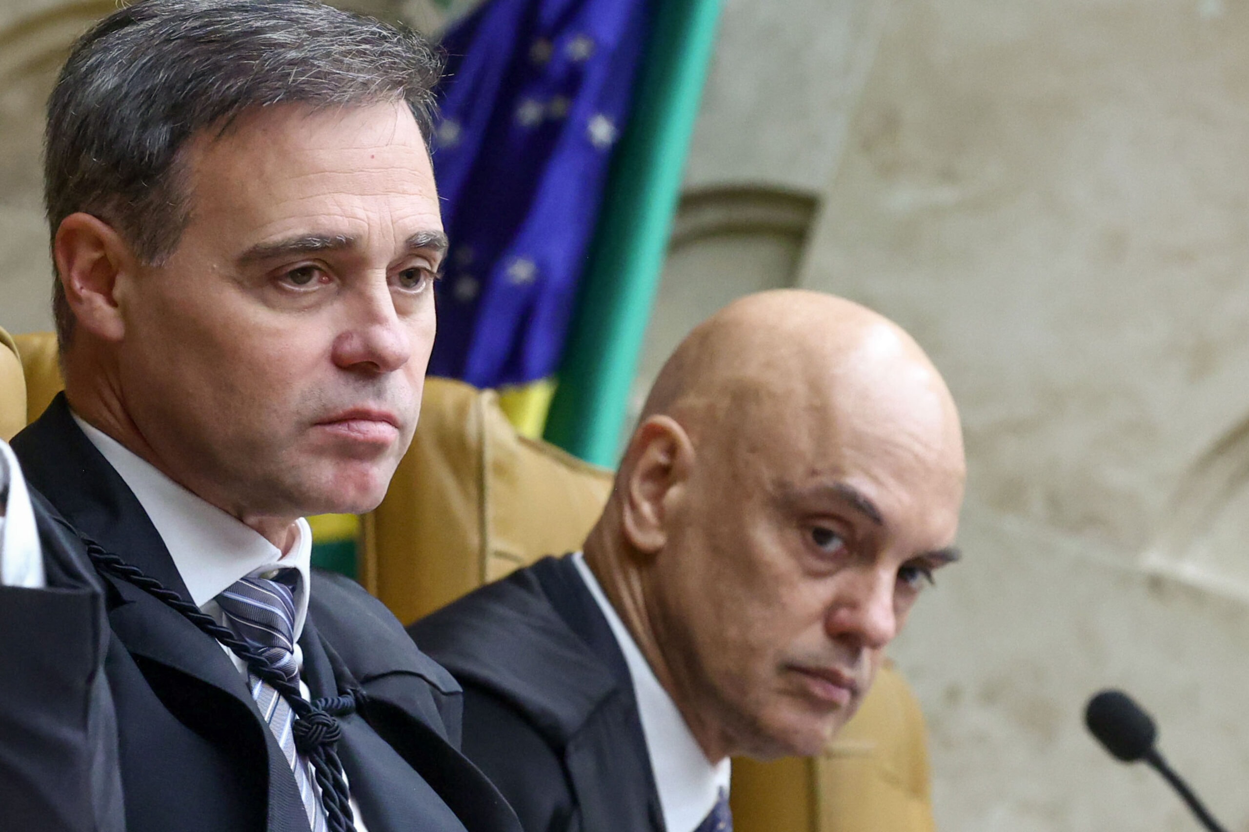 Pressionado, Fachin tenta conter crise e pauta para 15/9 o futuro de Moraes