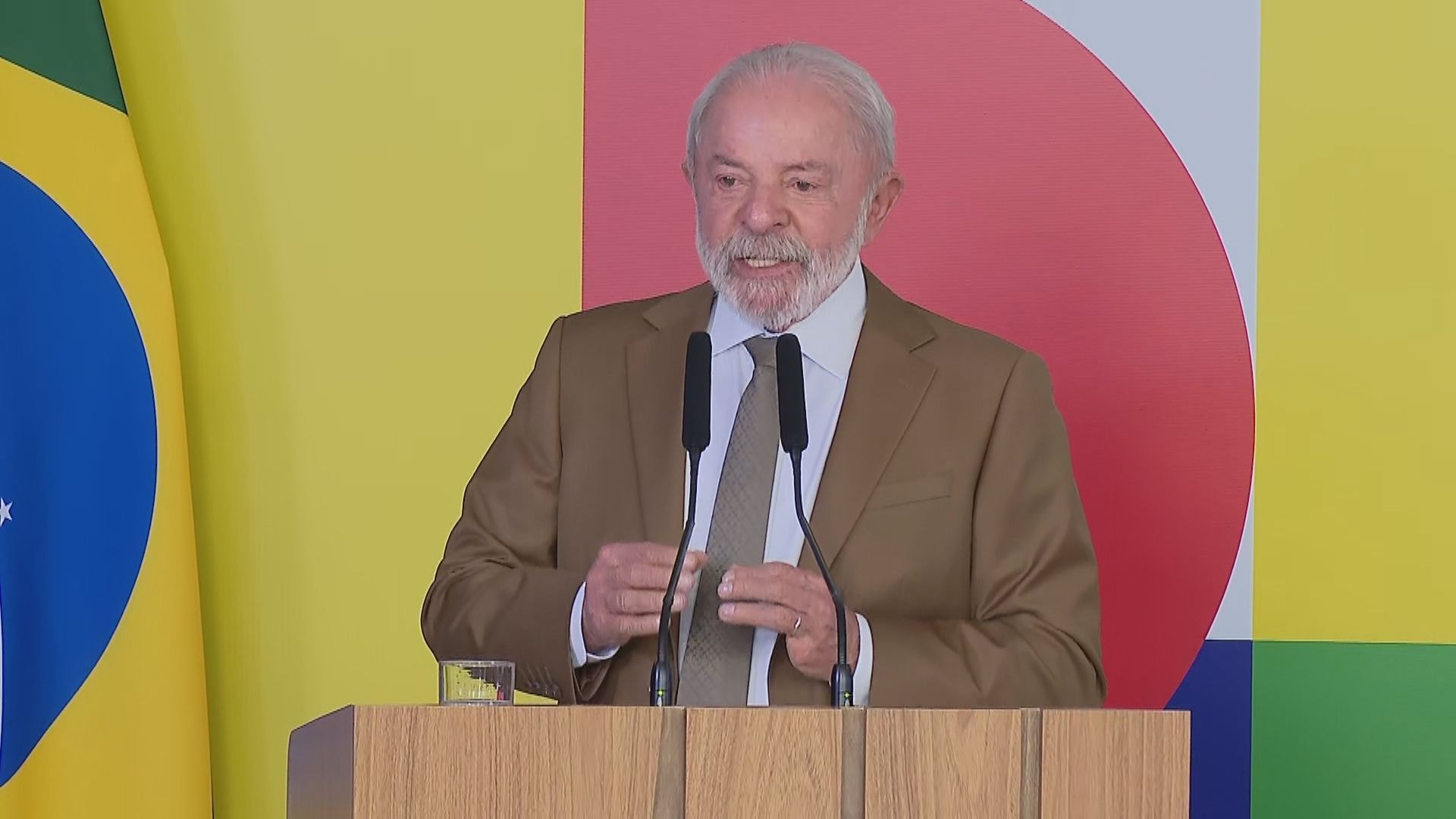 Lula brinca com Alckmin: “Algum dia, seremos candidatos outra vez”