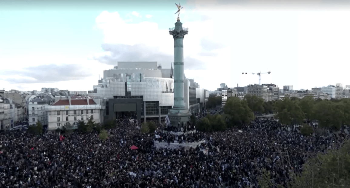 Irã afirma que não vai entregar nem abandonar enriquecimento de urânio