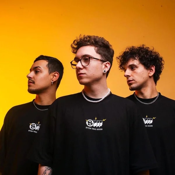 Na Praia vai ferver com shows de Zé Vaqueiro, Henry Freitas e Syon Trio