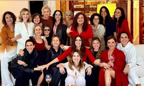 Malu Mader reúne time de famosas ao completar 60 anos; saiba como está a vida da atriz hoje