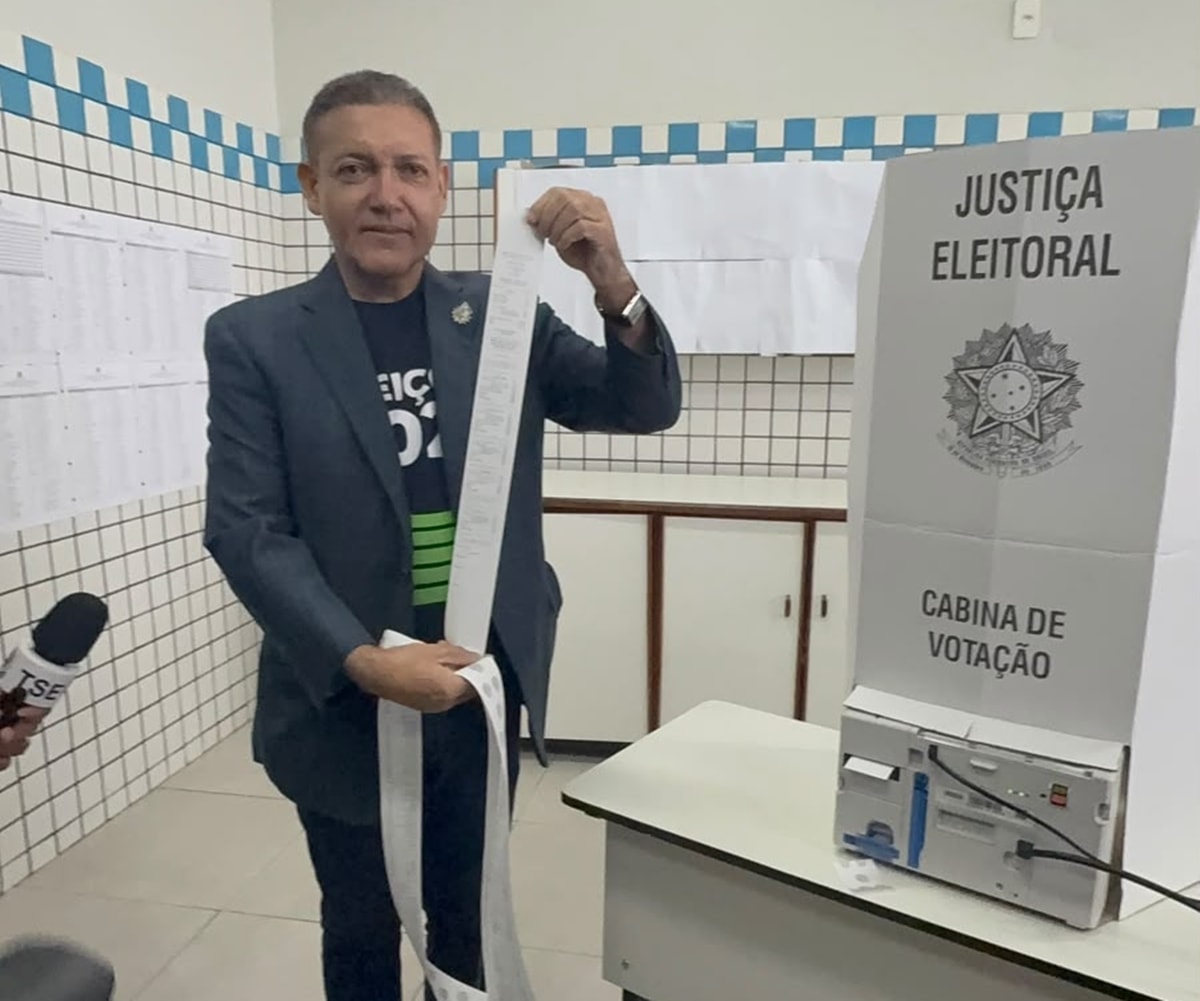 Nunes Marques emite a zerésima antes do início da votação neste domingo