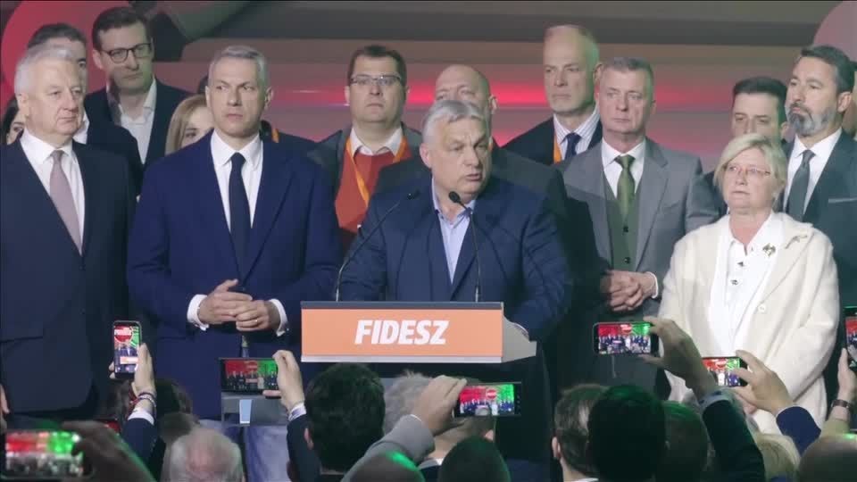 Peter Magyar declara vitória da oposição em eleição parlamentar na Hungria